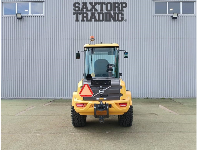 Volvo L35HT +Vikplog + Sandspridarskopa + skopa + Hydr G - Mini pá carregadora: foto 5 Volvo L35HT +Vikplog + Sandspridarskopa + skopa + Hydr G - Mini pá carregadora: foto 5