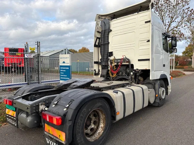 Volvo FH 12 420 4x2T Globetrotter 720.000km!! Analog tacho MOT 06-2026 - Tractor: foto 5 Volvo FH 12 420 4x2T Globetrotter 720.000km!! Analog tacho MOT 06-2026 - Tractor: foto 5