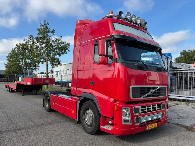 Volvo FH 12 480 Globe XL Euro 5 7B chassis tyres new - Tractor: foto 1 Volvo FH 12 480 Globe XL Euro 5 7B chassis tyres new - Tractor: foto 1