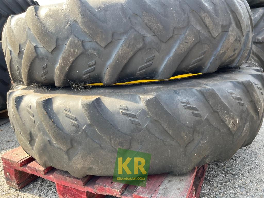270/95R32 Cropker Kleber - Roda completa para Máquina agrícola: foto 2 270/95R32 Cropker Kleber - Roda completa para Máquina agrícola: foto 2