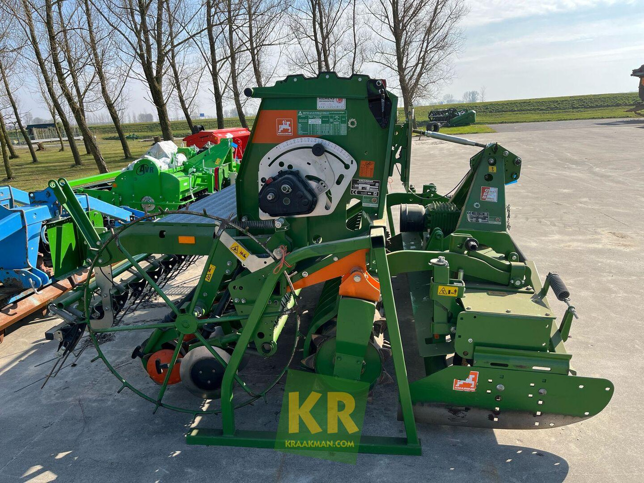 3000 SUPER Amazone - Semeadora combinada: foto 4 3000 SUPER Amazone - Semeadora combinada: foto 4