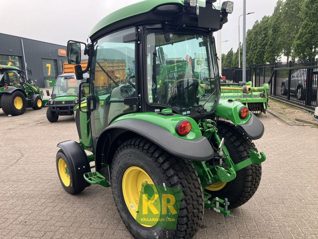 3039R John Deere - Mini trator: foto 4 3039R John Deere - Mini trator: foto 4