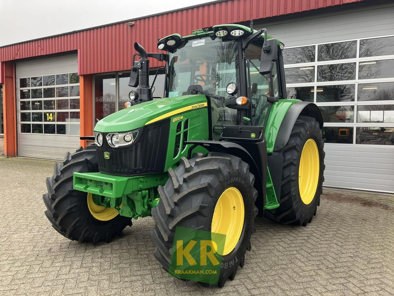 6100M John Deere - Trator: foto 1 6100M John Deere - Trator: foto 1
