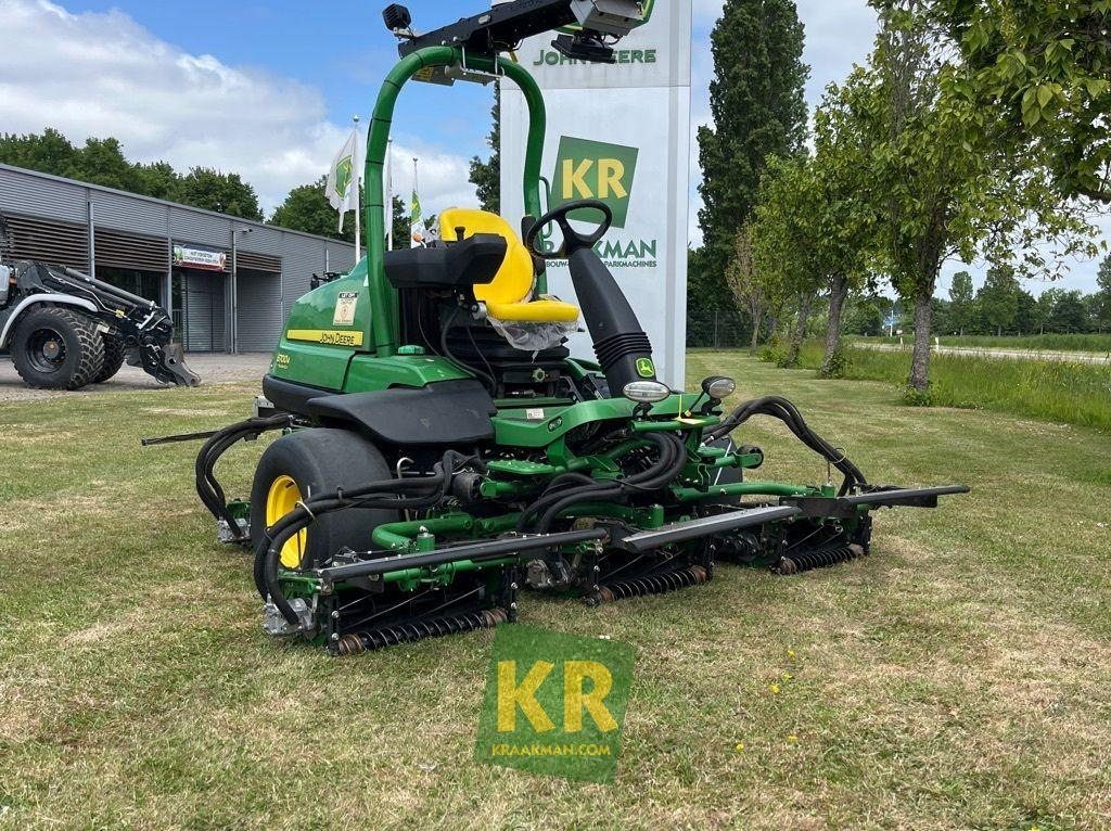 6700A John Deere - Cortador de grama: foto 2 6700A John Deere - Cortador de grama: foto 2