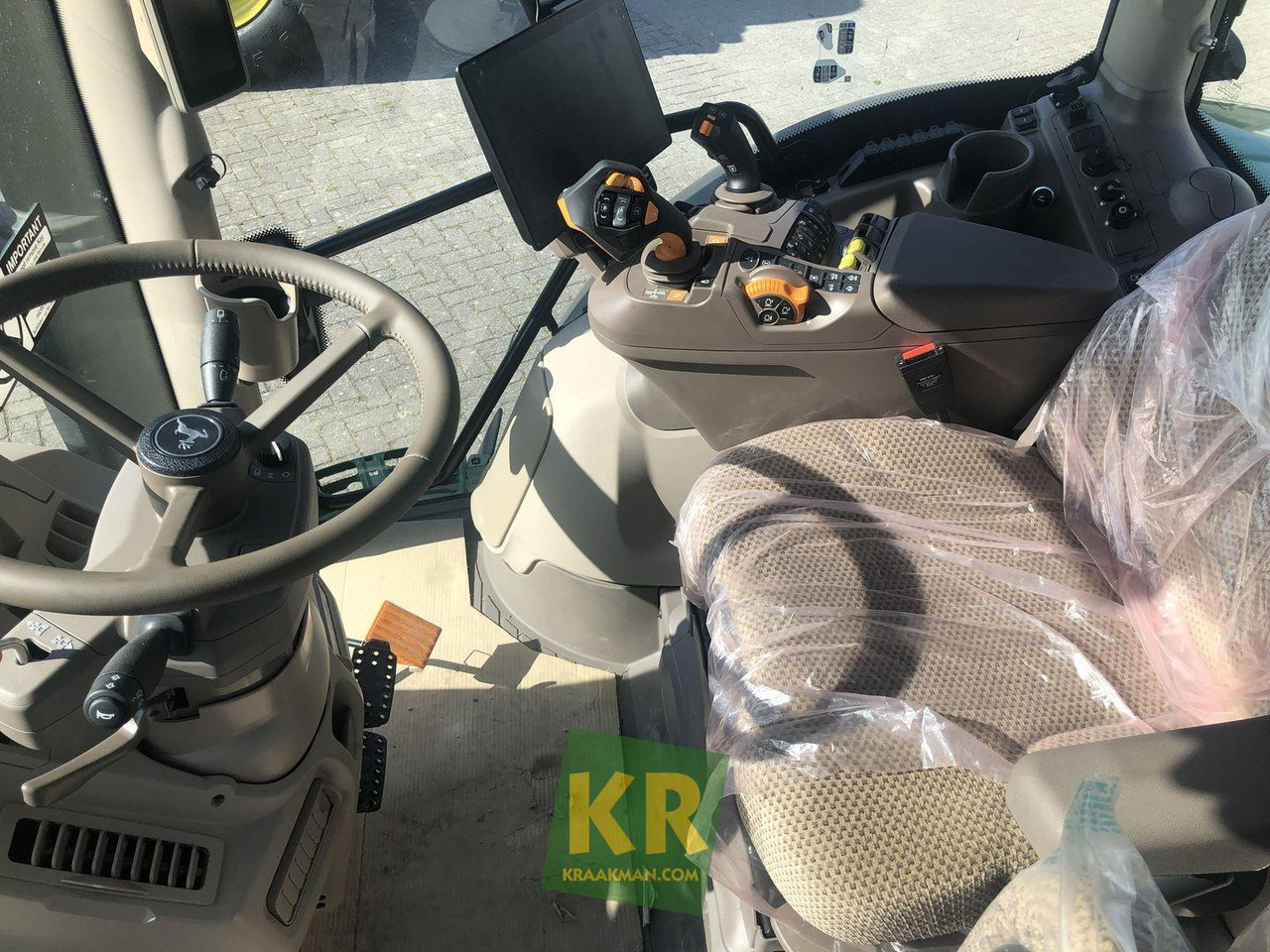 Trator novo 6R 110 John Deere: foto 7 Trator novo 6R 110 John Deere: foto 7