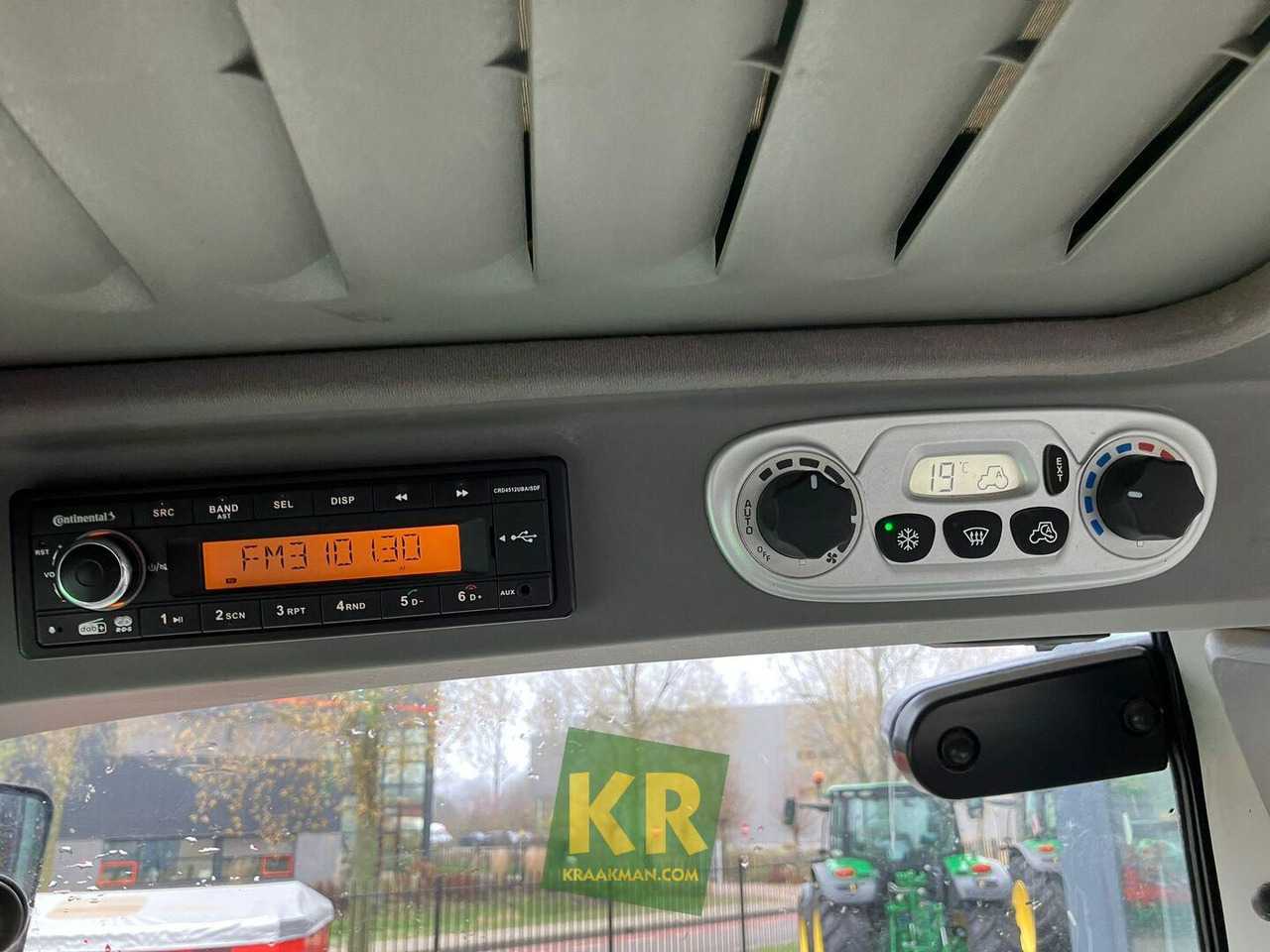 Agrotron 6150 TTV tractor Deutz Fahr - Trator: foto 4 Agrotron 6150 TTV tractor Deutz Fahr - Trator: foto 4