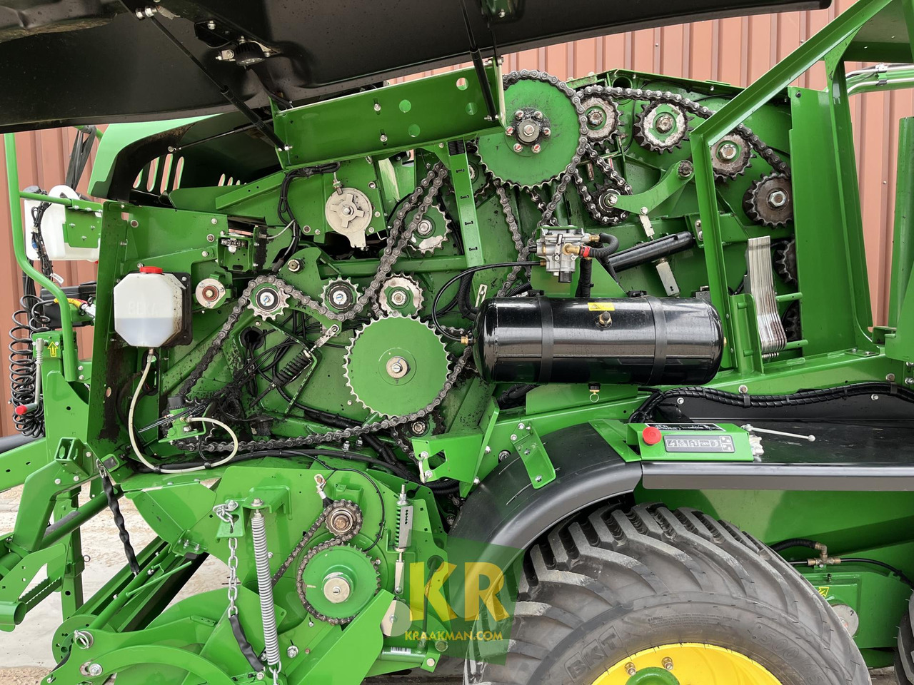 Enfardadeira de fardos redondos C441R John Deere: foto 27