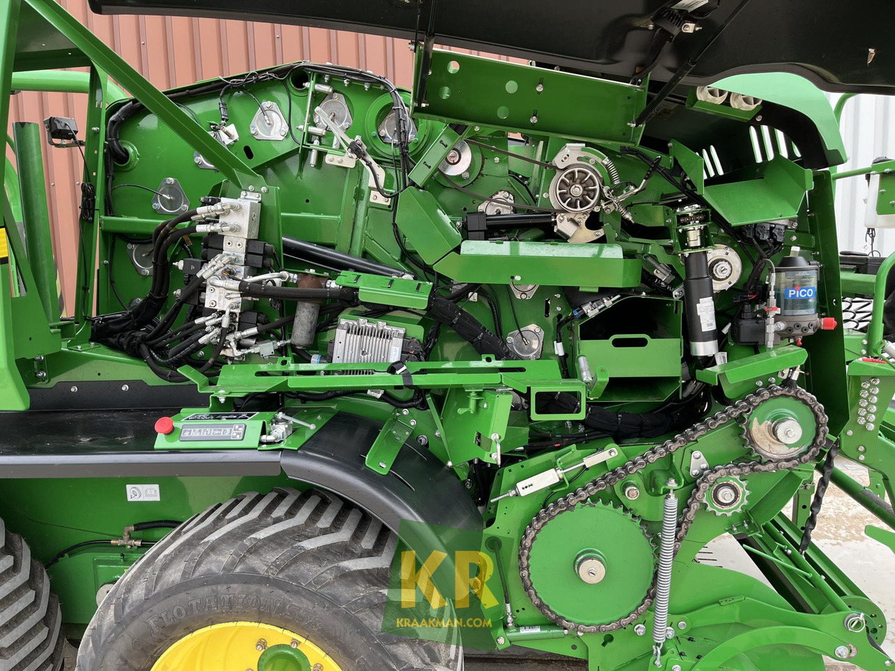Enfardadeira de fardos redondos C441R John Deere: foto 25