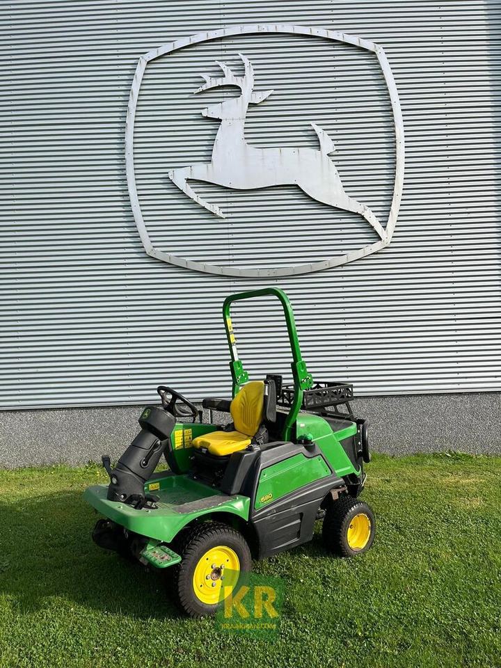 John Deere 1580 - Cortador de grama: foto 1 John Deere 1580 - Cortador de grama: foto 1