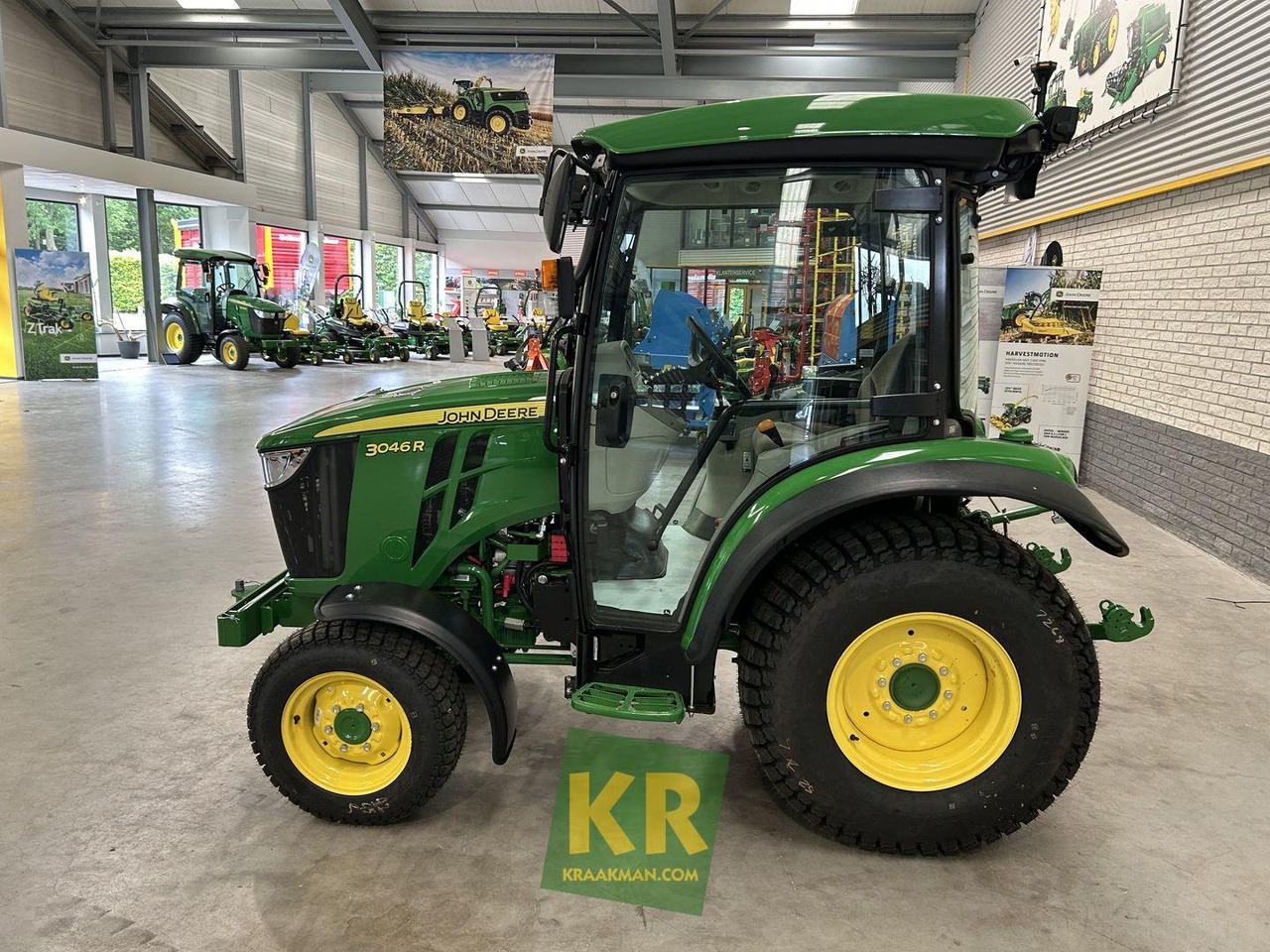 John Deere 3046R - Mini trator: foto 4 John Deere 3046R - Mini trator: foto 4