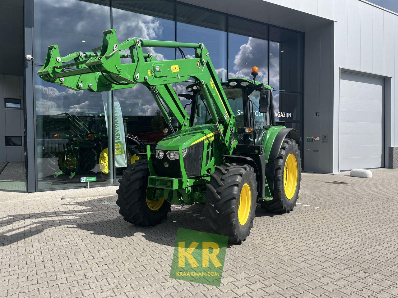 John Deere 6100M - Trator: foto 2 John Deere 6100M - Trator: foto 2