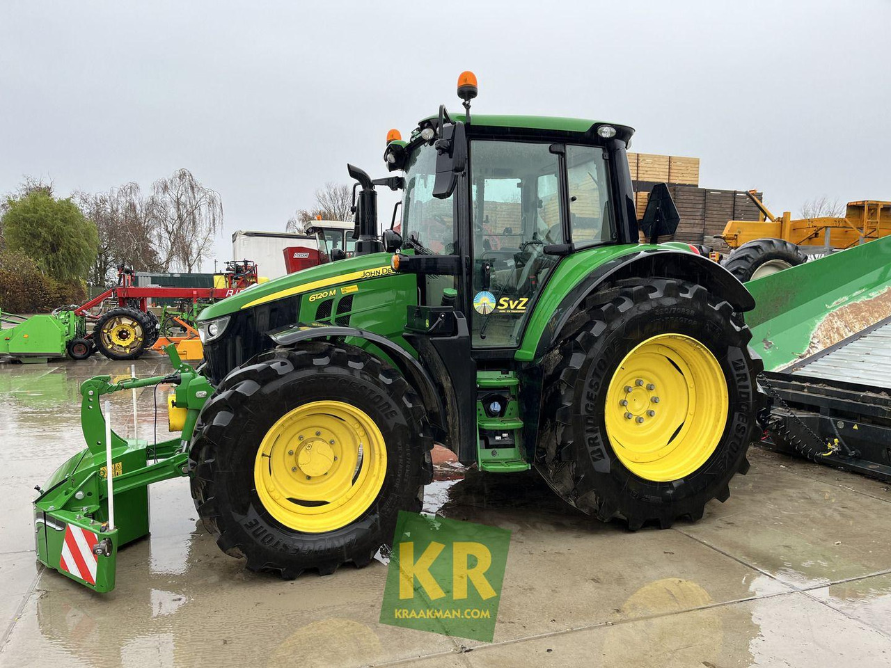 John Deere 6120M - Trator: foto 1 John Deere 6120M - Trator: foto 1