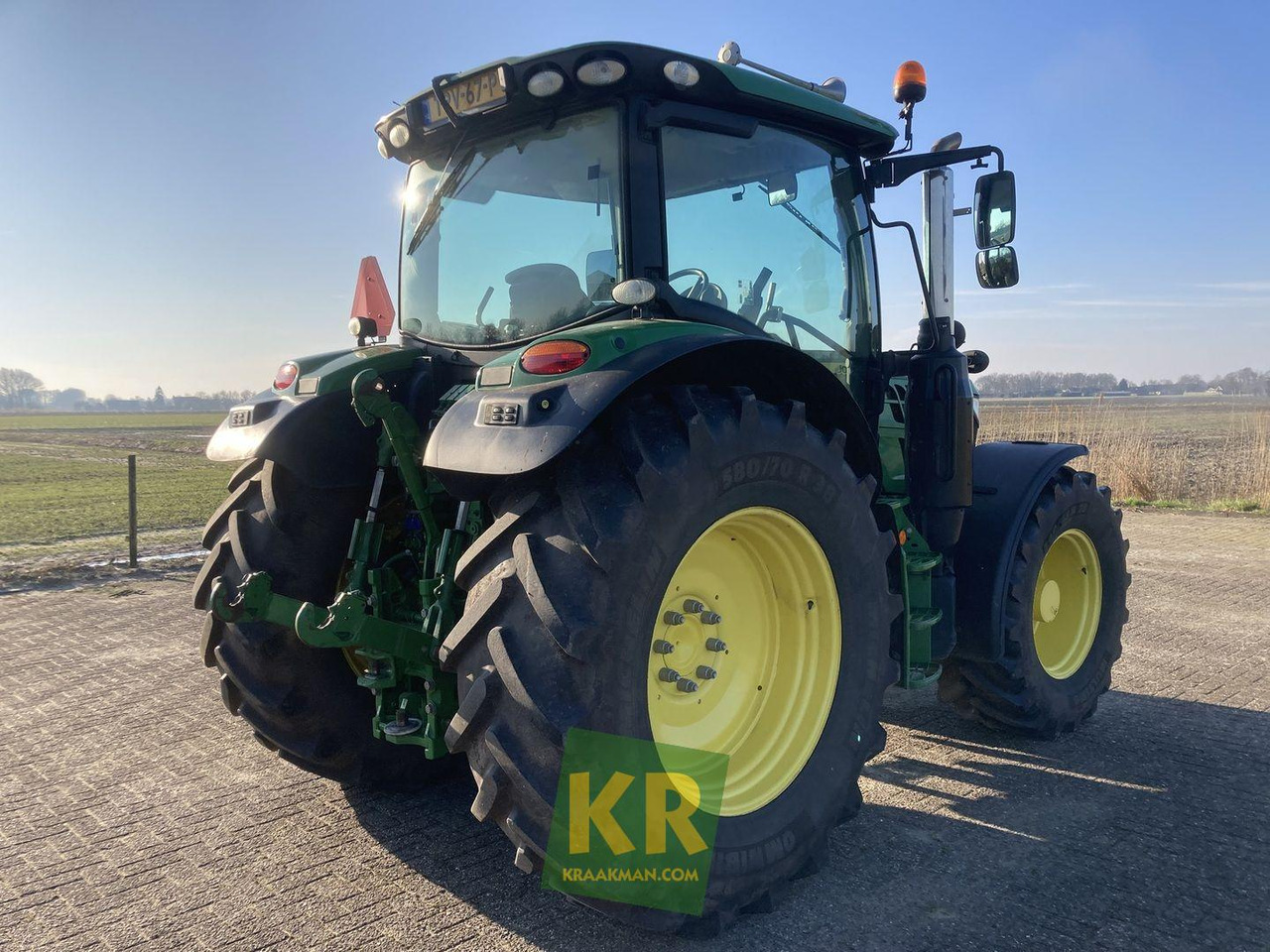 John Deere 6130R - Trator: foto 3 John Deere 6130R - Trator: foto 3