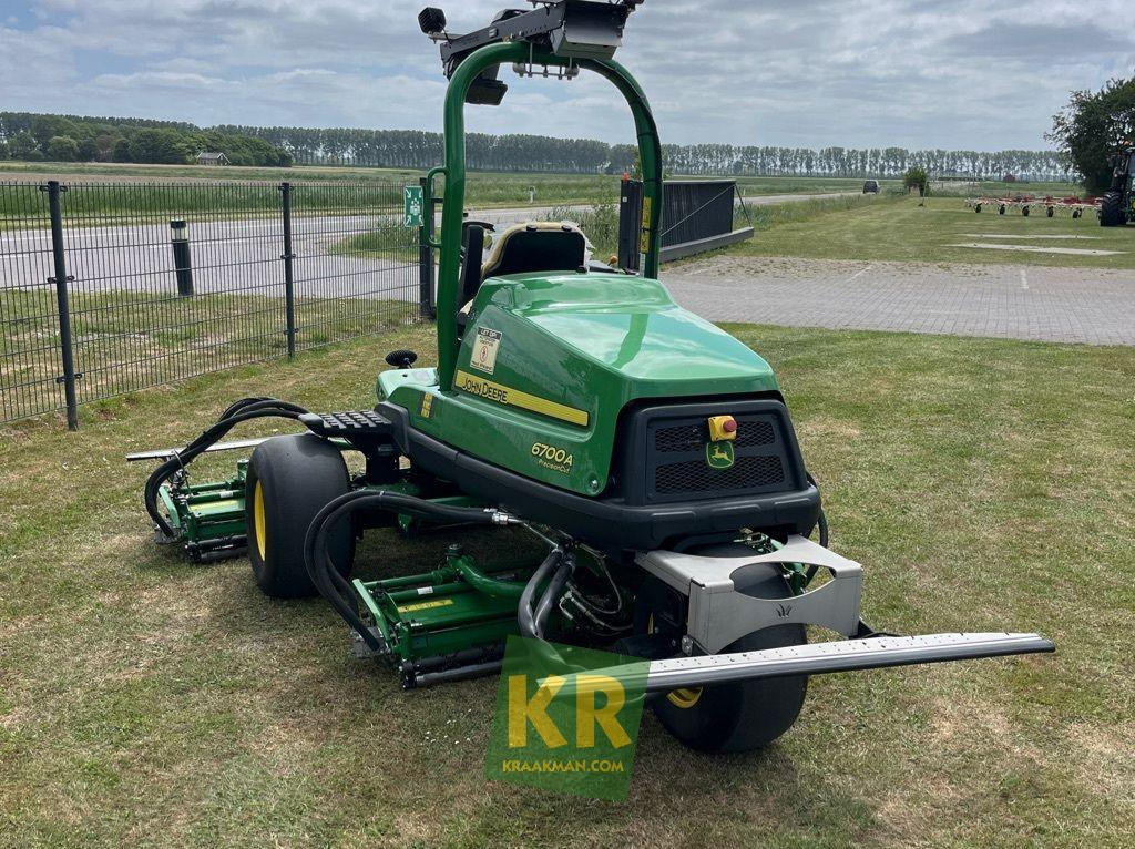John Deere 6700A - Cortador de grama: foto 4 John Deere 6700A - Cortador de grama: foto 4