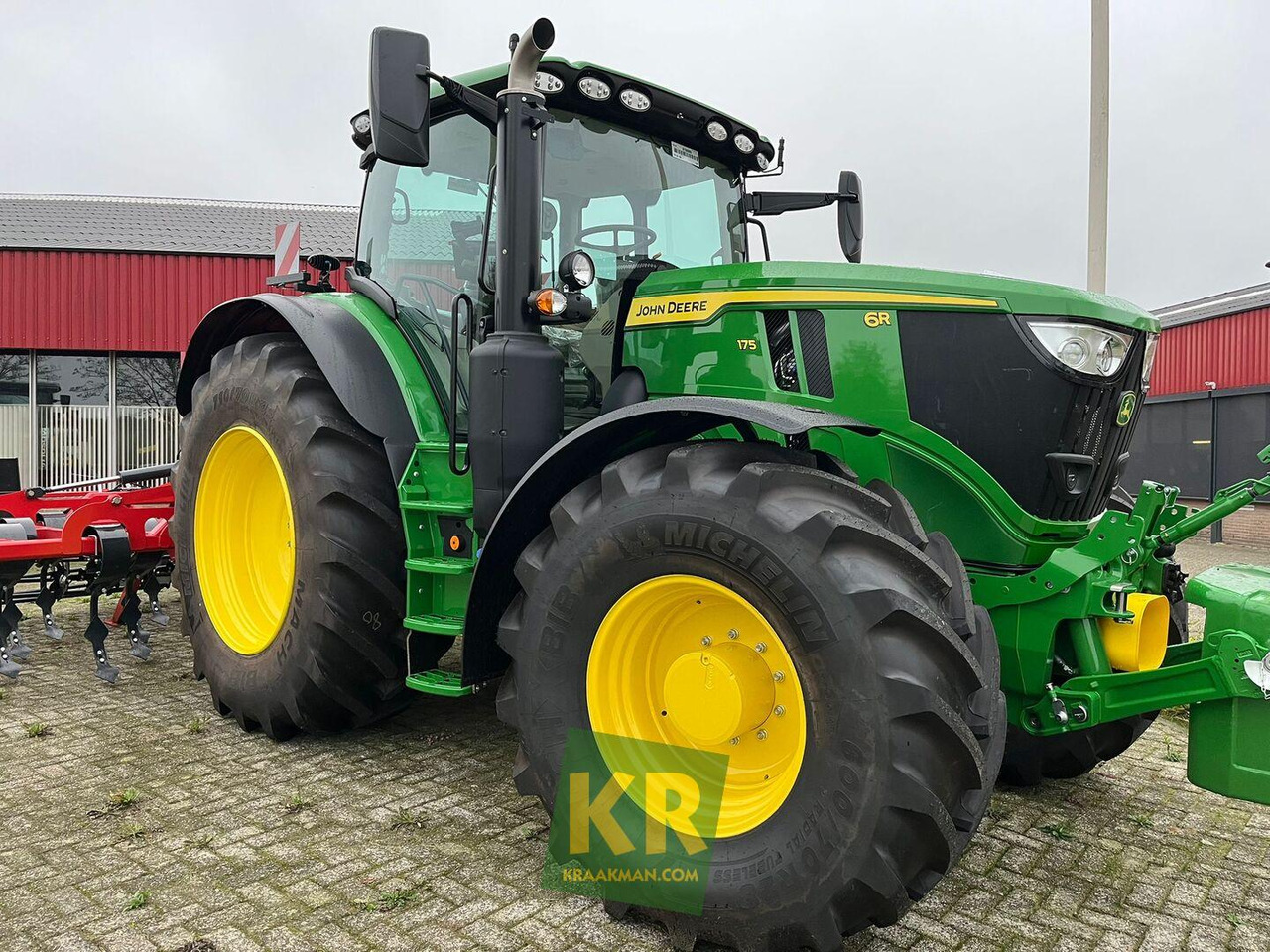 John Deere 6R 175 - Trator: foto 2 John Deere 6R 175 - Trator: foto 2