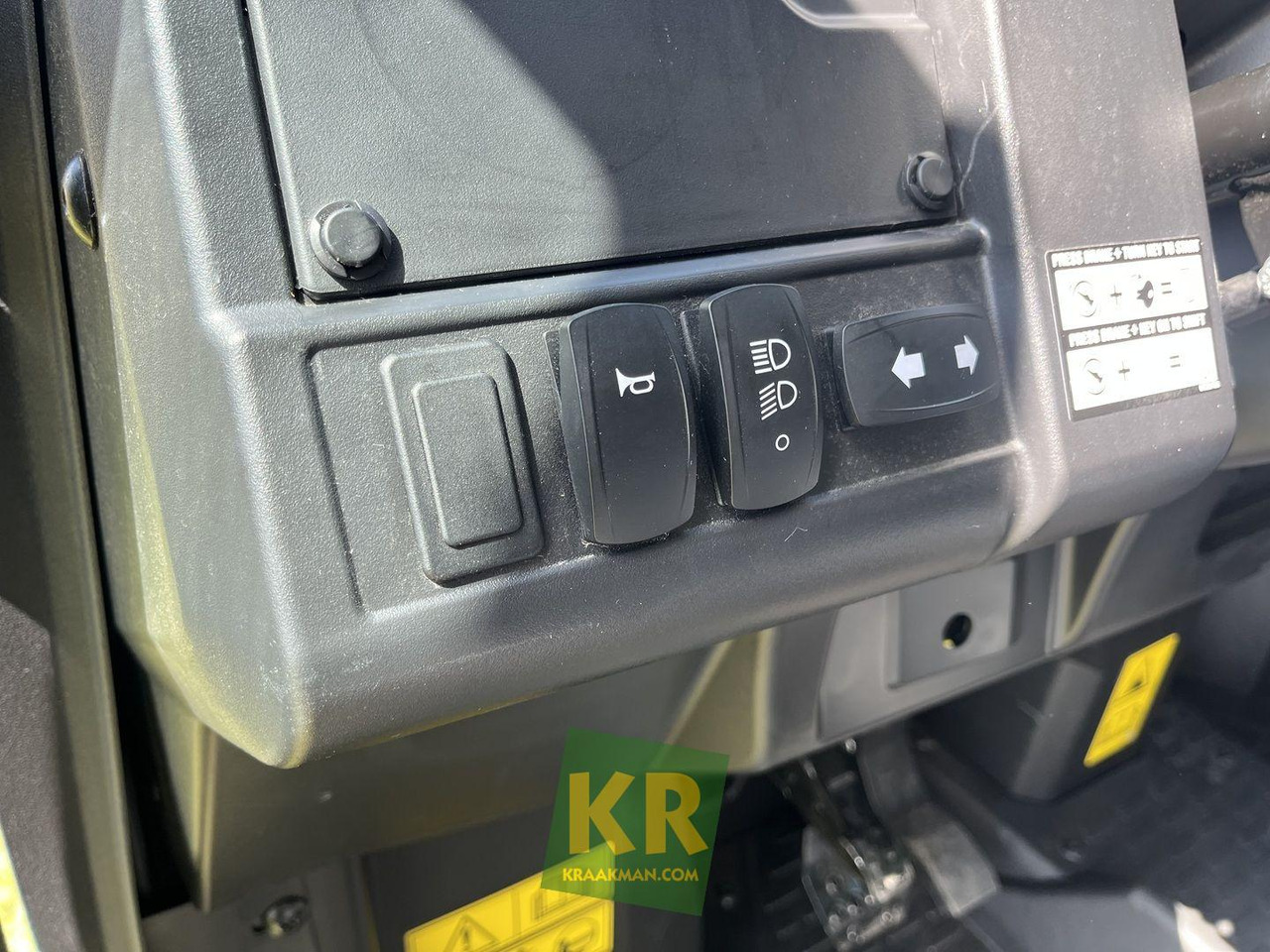 XUV875M John Deere - Quadriciclo: foto 3 XUV875M John Deere - Quadriciclo: foto 3