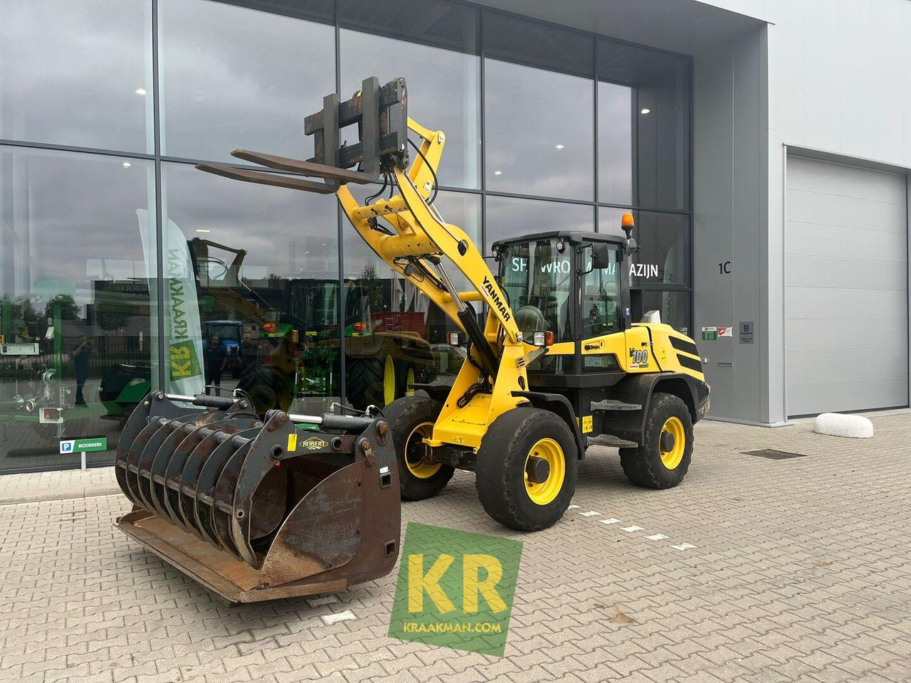 Yanmar V100 shovel - Pá carregadora de rodas: foto 1 Yanmar V100 shovel - Pá carregadora de rodas: foto 1