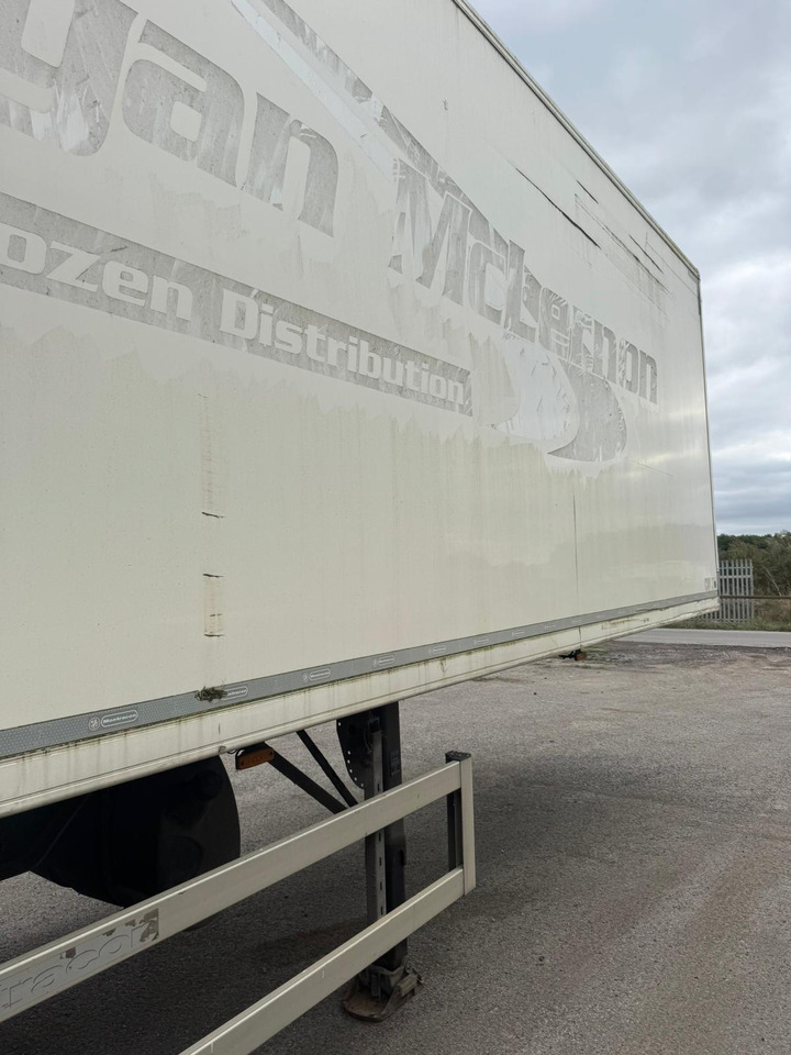 Semi-reboque frigorífico 2009 Schmitz 13.6m Fridge Trailer – CML364: foto 22 Semi-reboque frigorífico 2009 Schmitz 13.6m Fridge Trailer – CML364: foto 22