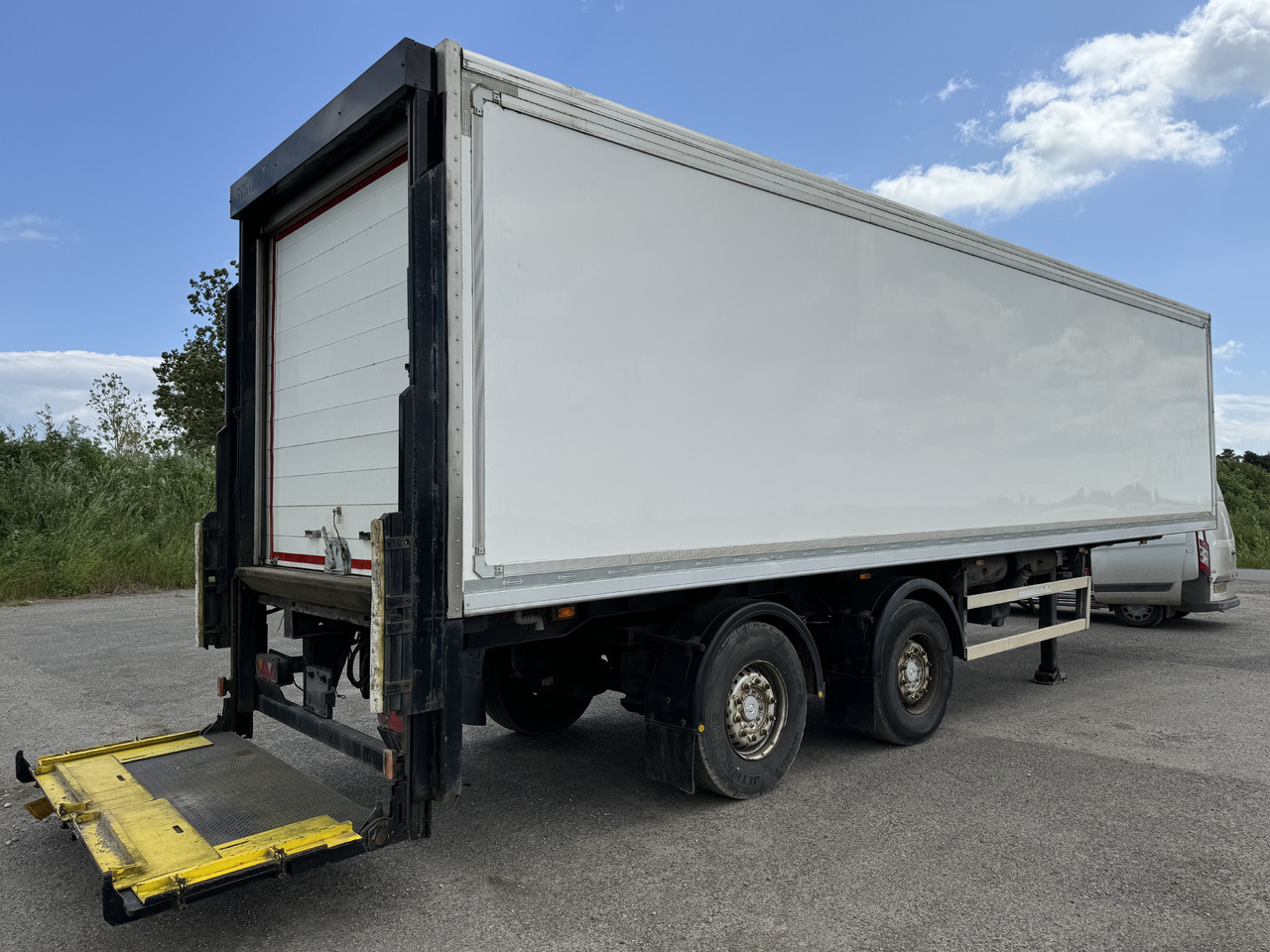 2012 Montracon 10.4m Fridge Trailer - Semi-reboque frigorífico: foto 1 2012 Montracon 10.4m Fridge Trailer - Semi-reboque frigorífico: foto 1