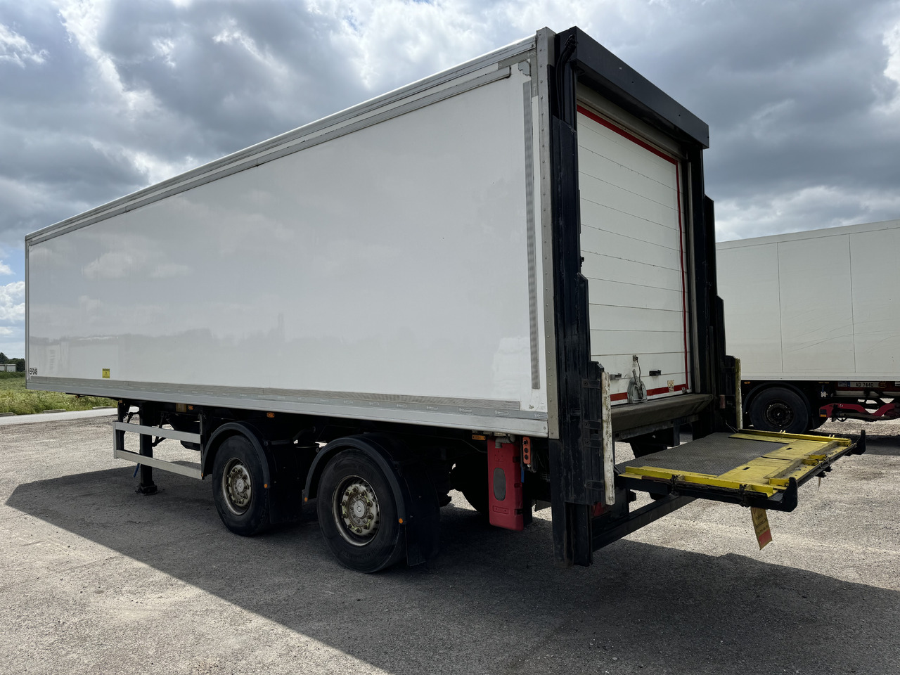 Semi-reboque frigorífico 2012 Montracon 10.4m Fridge Trailer: foto 10