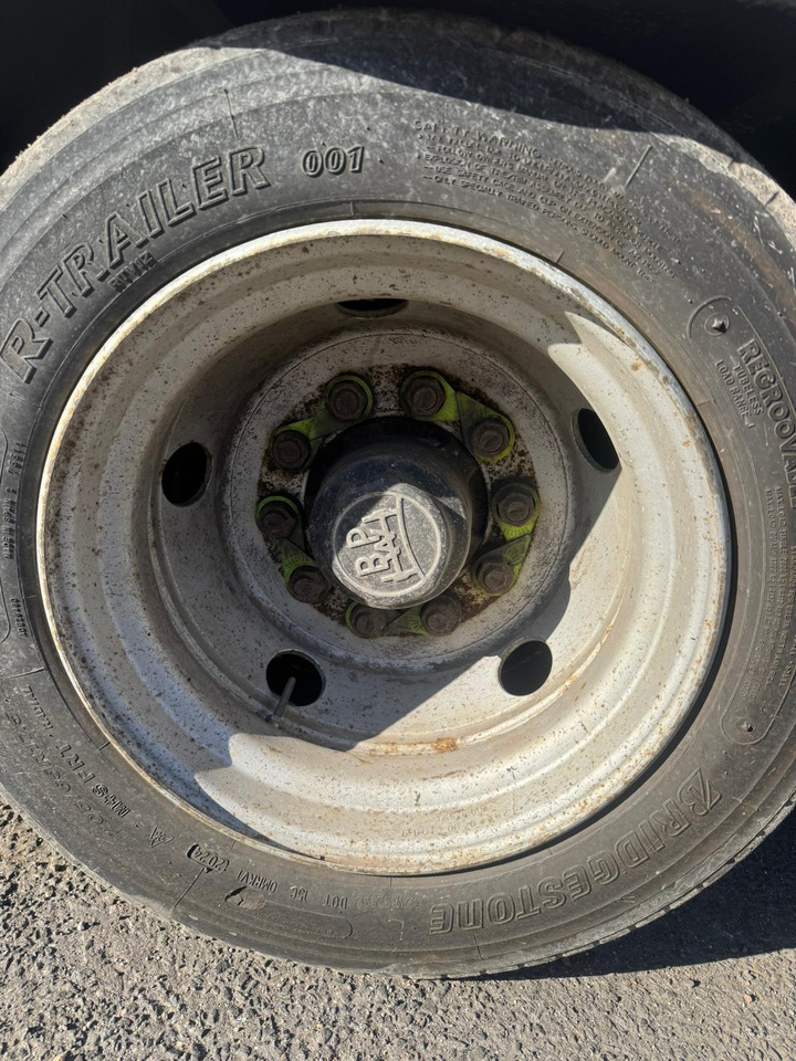 Semi-reboque frigorífico 2017 Krone 13.6m Fridge Trailer – 7820: foto 8 Semi-reboque frigorífico 2017 Krone 13.6m Fridge Trailer – 7820: foto 8