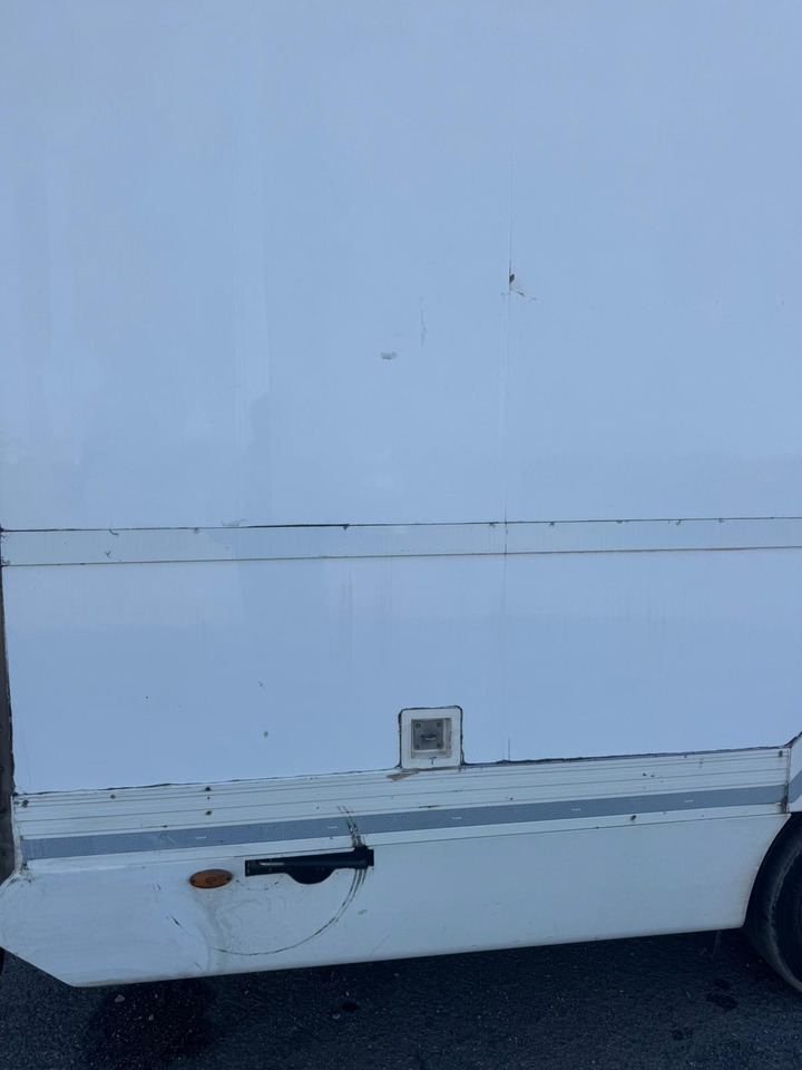 Semi-reboque frigorífico 2017 Krone 13.6m Fridge Trailer – 7820: foto 17 Semi-reboque frigorífico 2017 Krone 13.6m Fridge Trailer – 7820: foto 17