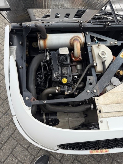 Thermo King T-600 S/N : GLW1153221 - Equipamento de refrigeração: foto 4 Thermo King T-600 S/N : GLW1153221 - Equipamento de refrigeração: foto 4