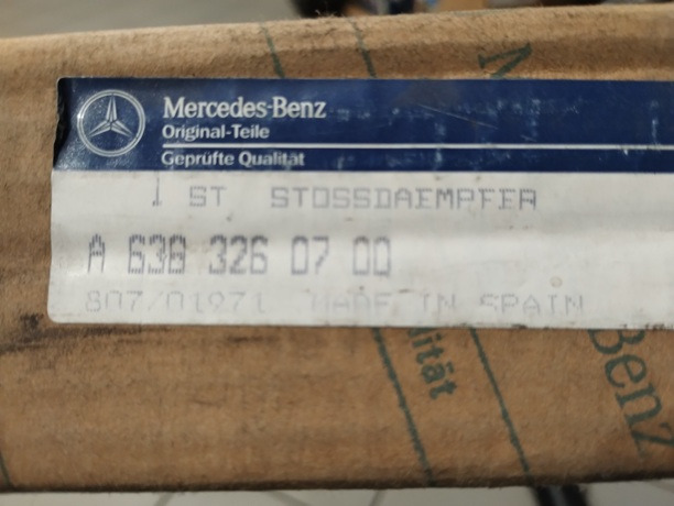 AMORTYZATOR TYLNI 6383260700 MERCEDES VITO V KLASSE 638 96-03 - Amortecedor para Veículo comercial: foto 2 AMORTYZATOR TYLNI 6383260700 MERCEDES VITO V KLASSE 638 96-03 - Amortecedor para Veículo comercial: foto 2