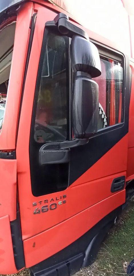 Drzwi lewe IVECO STRALIS HI-WAY E6 Kompletne - Porta e peças para Camião: foto 1 Drzwi lewe IVECO STRALIS HI-WAY E6 Kompletne - Porta e peças para Camião: foto 1