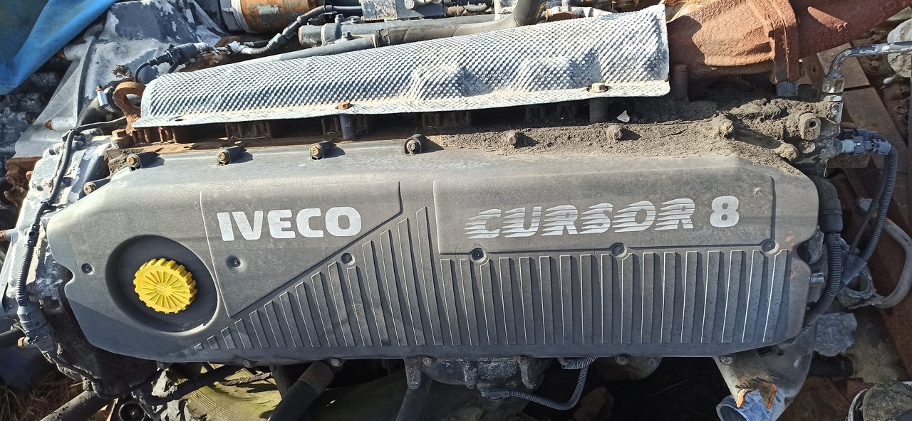 IVECO CURSOR 8 310 STRALIS F2BE1682 G - Motor e peças para Camião: foto 1 IVECO CURSOR 8 310 STRALIS F2BE1682 G - Motor e peças para Camião: foto 1