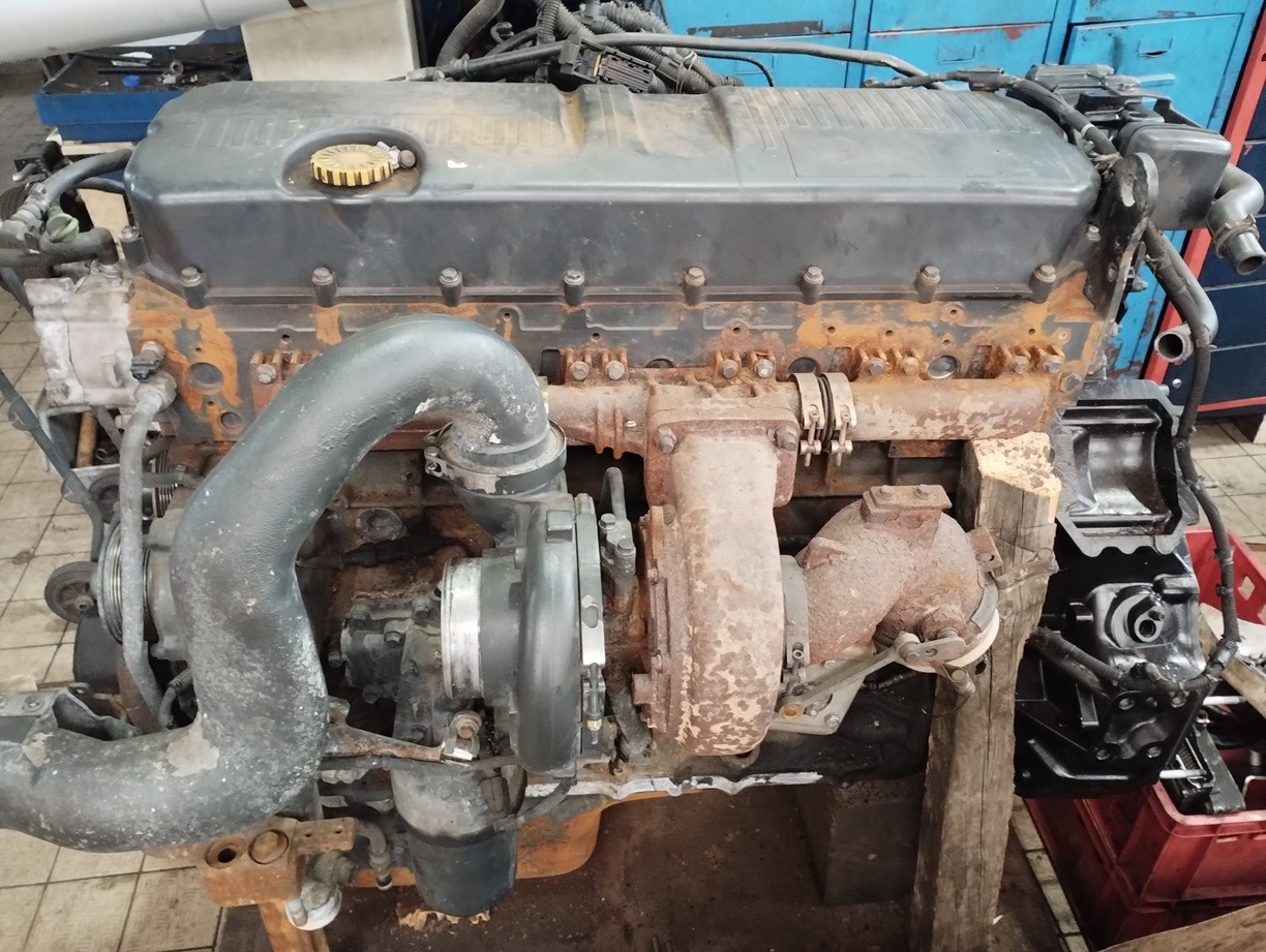 IVECO F3GFE611 STRALIS 460 EURO 6 - Motor e peças para Camião: foto 3 IVECO F3GFE611 STRALIS 460 EURO 6 - Motor e peças para Camião: foto 3