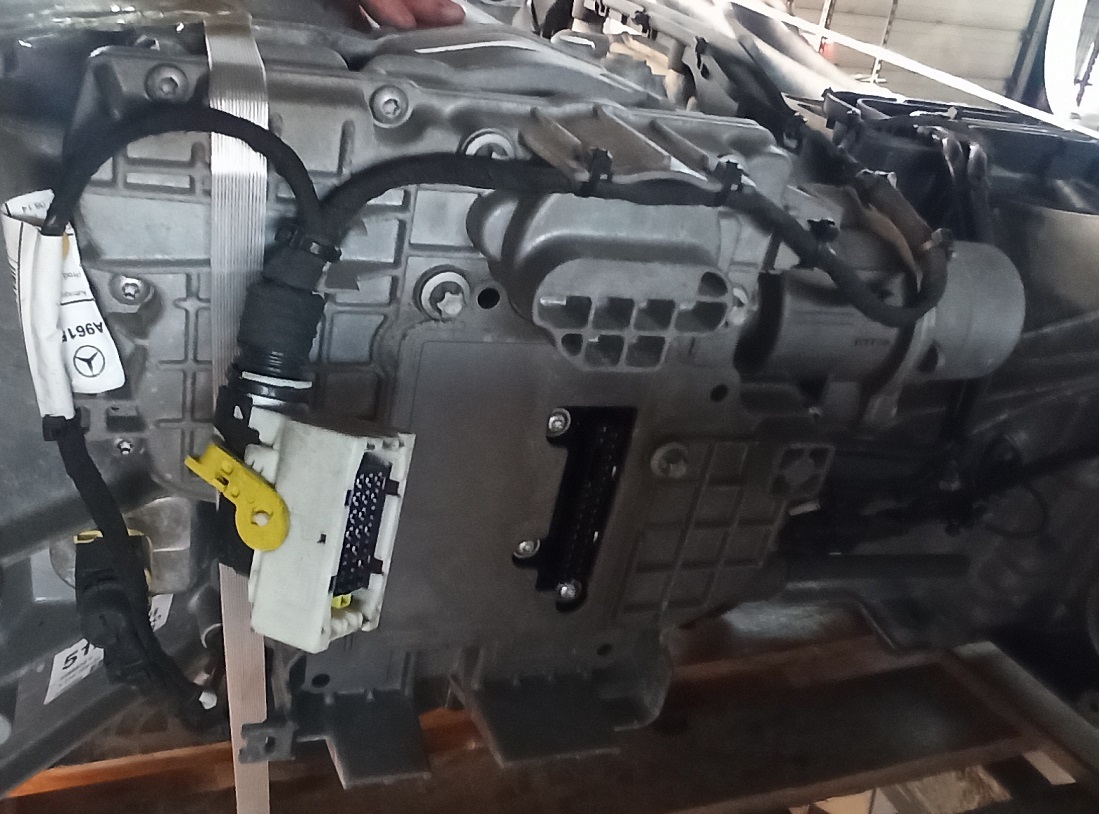 MERCEDES-BENZ Actros 9612606963 4213534080 - Caixas de velocidade e peças para Camião: foto 1 MERCEDES-BENZ Actros 9612606963 4213534080 - Caixas de velocidade e peças para Camião: foto 1
