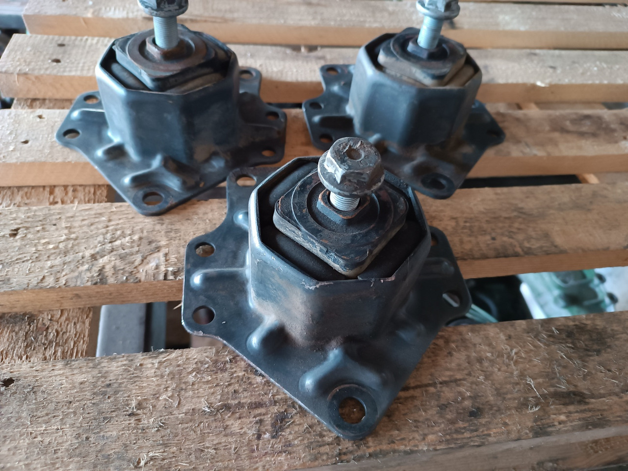 MERCEDES-BENZ SKRZYNIA ROZDZIELCZA REDUKTOR ATEGO 4x4 VG900 1328 1325 1329 - Transmissão: foto 3 MERCEDES-BENZ SKRZYNIA ROZDZIELCZA REDUKTOR ATEGO 4x4 VG900 1328 1325 1329 - Transmissão: foto 3