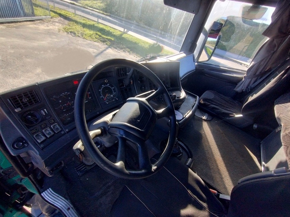 SCANIA 124 420 - Tractor: foto 5 SCANIA 124 420 - Tractor: foto 5
