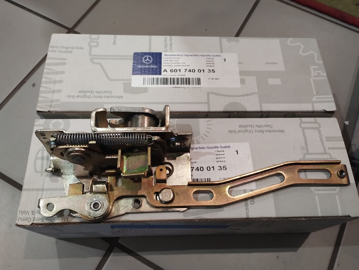 ZAMEK DRZWI TYŁ REAR DOOR LOCK MERCEDES T1 207 208 308 310 6017400135 - Cabine e interior para Veículo comercial: foto 2 ZAMEK DRZWI TYŁ REAR DOOR LOCK MERCEDES T1 207 208 308 310 6017400135 - Cabine e interior para Veículo comercial: foto 2
