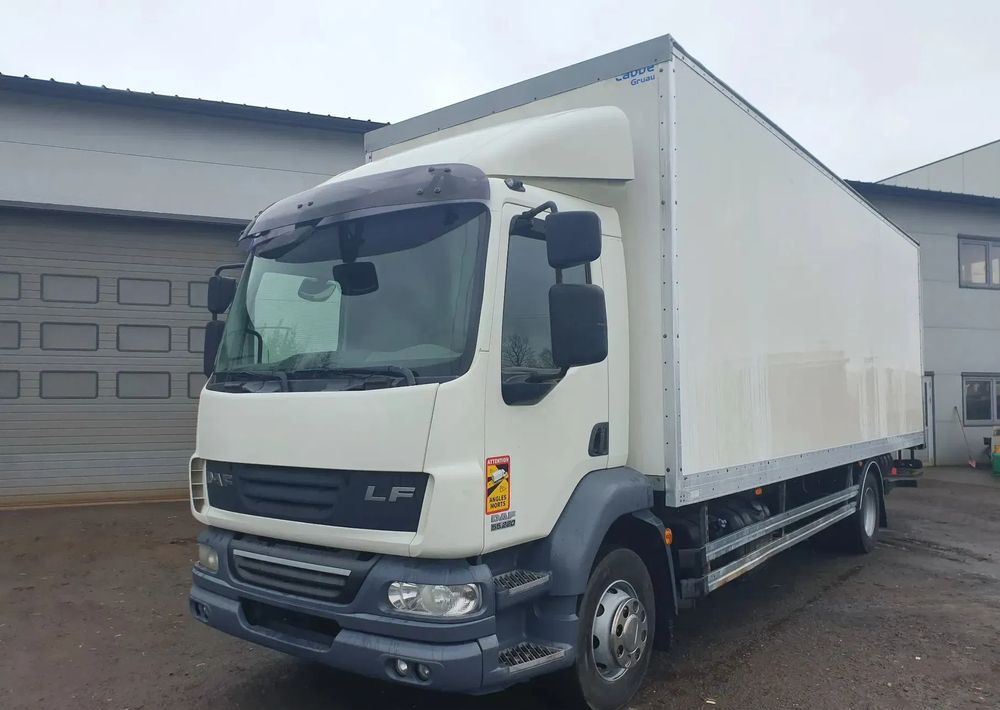 DAF LF 55 220 - Camião frigorífico: foto 1 DAF LF 55 220 - Camião frigorífico: foto 1