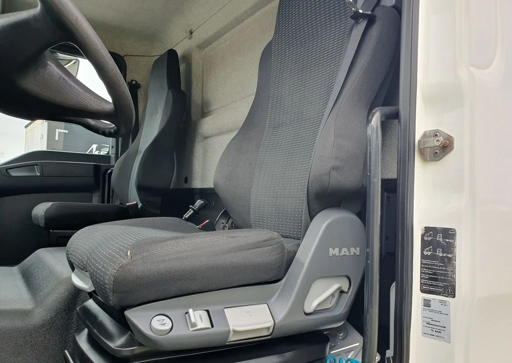 MAN TGM 18 340 - Caminhão de lixo: foto 4 MAN TGM 18 340 - Caminhão de lixo: foto 4