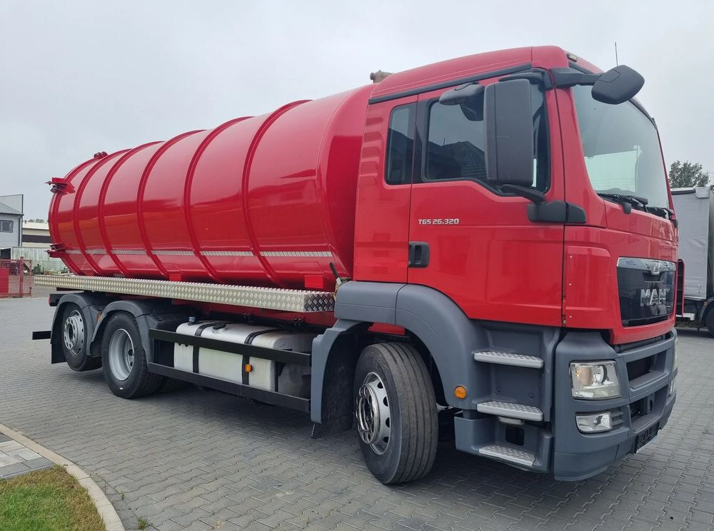 MAN TGS 26 320 - Caminhão de lixo: foto 2 MAN TGS 26 320 - Caminhão de lixo: foto 2