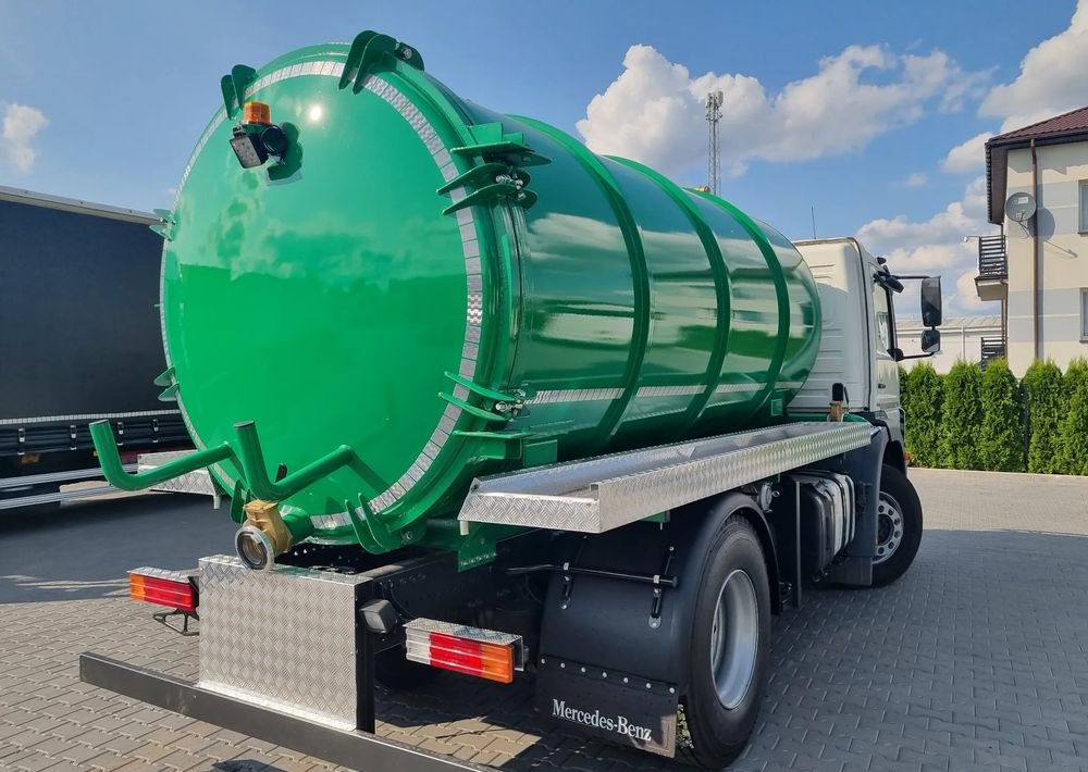 Mercedes-Benz Axor 1829 1833 - Caminhão de lixo: foto 5 Mercedes-Benz Axor 1829 1833 - Caminhão de lixo: foto 5