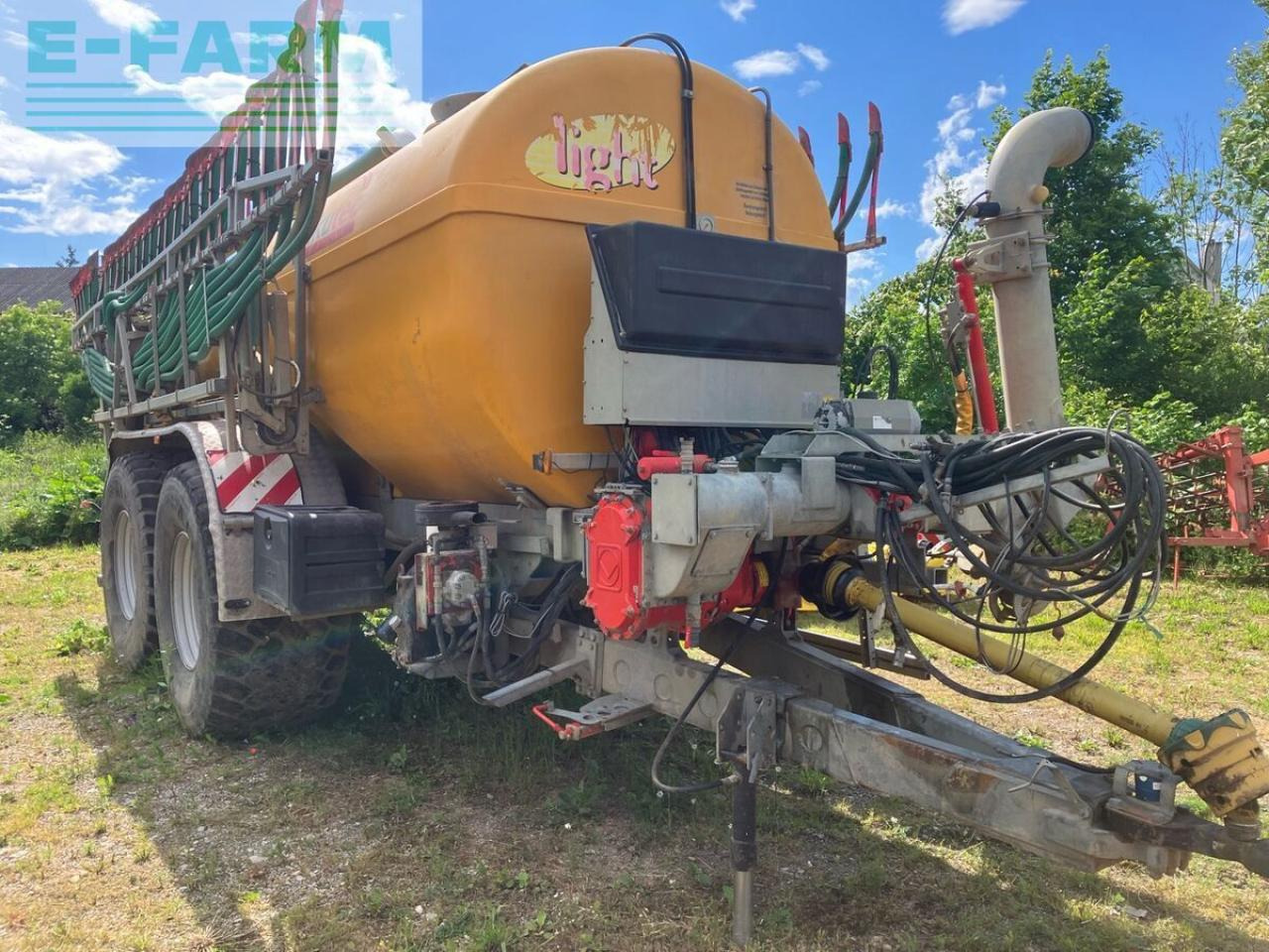 18500 - Cisterna de chorume: foto 1 18500 - Cisterna de chorume: foto 1