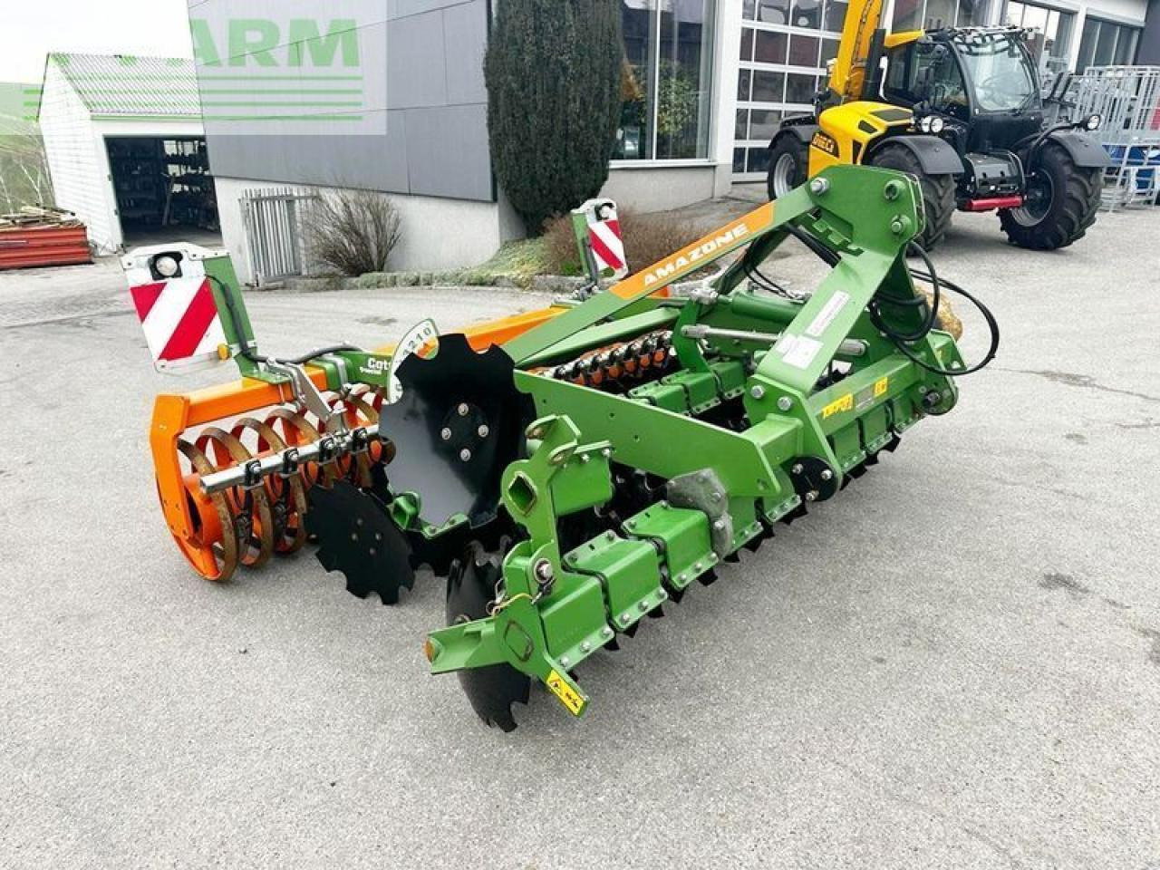 Amazone catros+ 3003 special kurzscheibenegge - Grades de discos: foto 3 Amazone catros+ 3003 special kurzscheibenegge - Grades de discos: foto 3