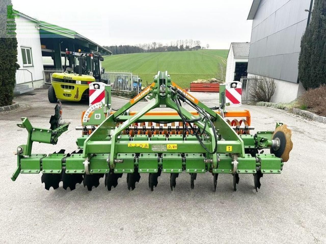 Amazone catros+ 3003 special kurzscheibenegge - Grades de discos: foto 2 Amazone catros+ 3003 special kurzscheibenegge - Grades de discos: foto 2