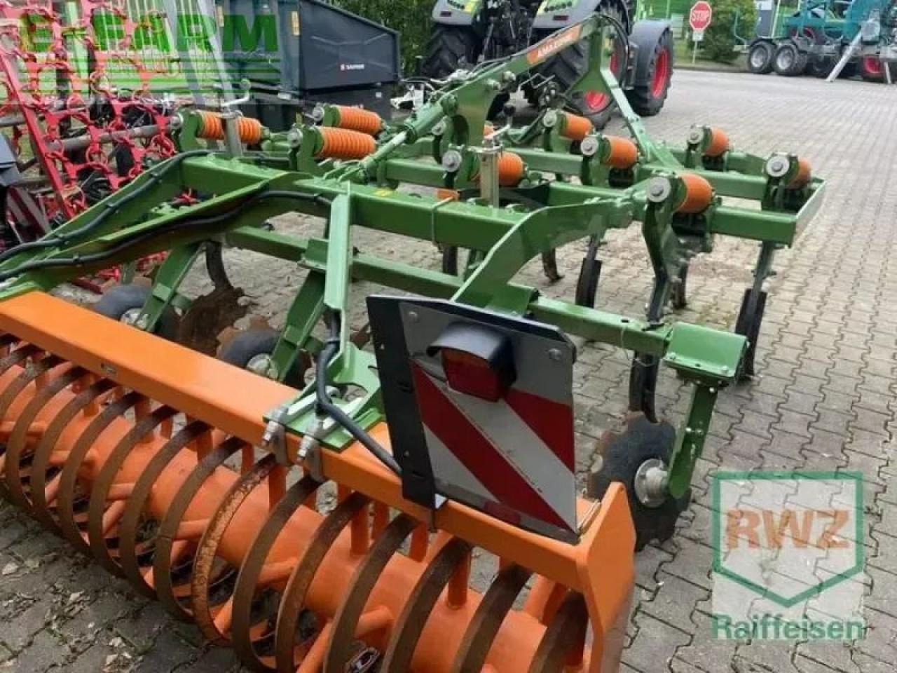 Amazone cenius 3003 - Cultivador: foto 2 Amazone cenius 3003 - Cultivador: foto 2