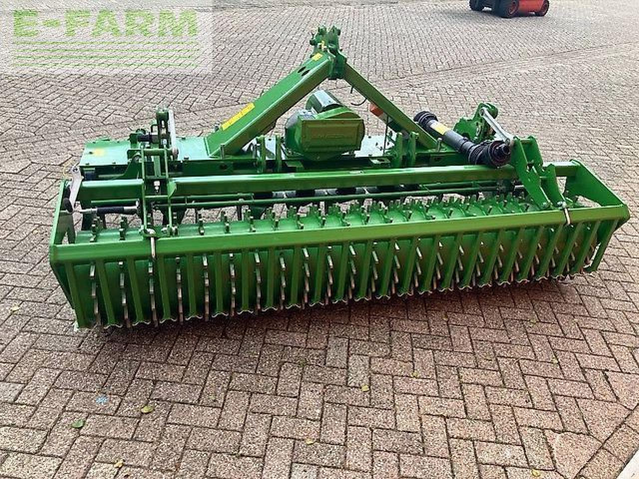 Amazone kx 3001 - Maquina para lavrar a terra: foto 4 Amazone kx 3001 - Maquina para lavrar a terra: foto 4