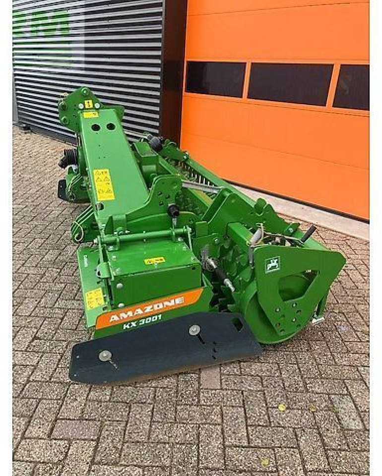 Amazone kx 3001 - Maquina para lavrar a terra: foto 5 Amazone kx 3001 - Maquina para lavrar a terra: foto 5
