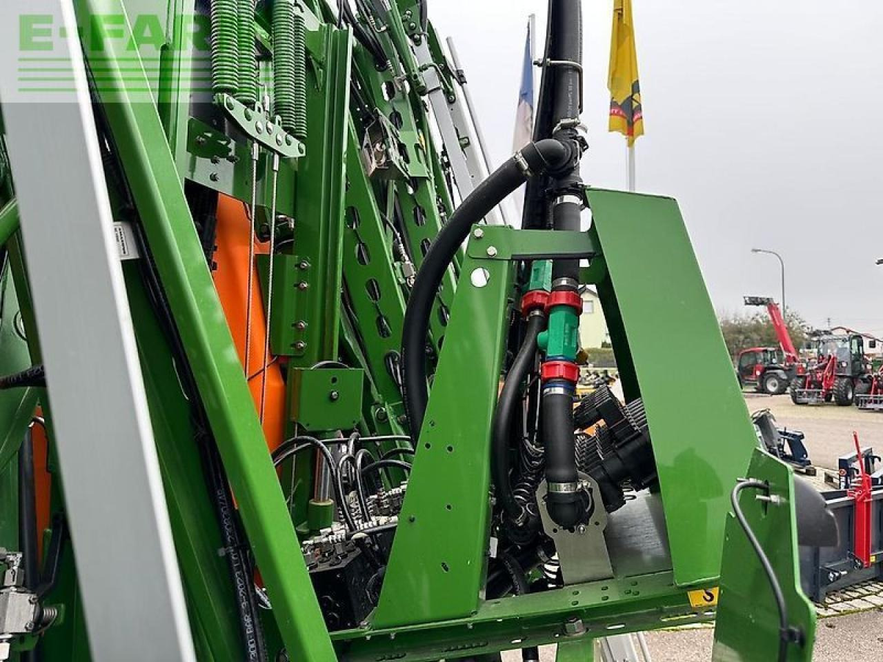 Pulverizador de arrastar Amazone uf 1302: foto 12