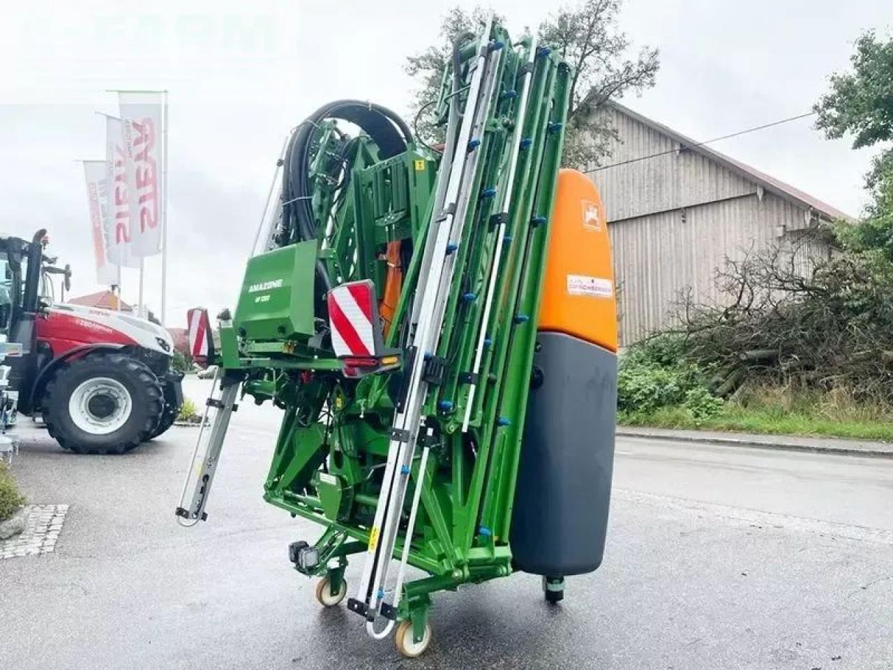 Amazone uf 1302 feldspritze (isobus) - Pulverizador de arrastar: foto 5 Amazone uf 1302 feldspritze (isobus) - Pulverizador de arrastar: foto 5