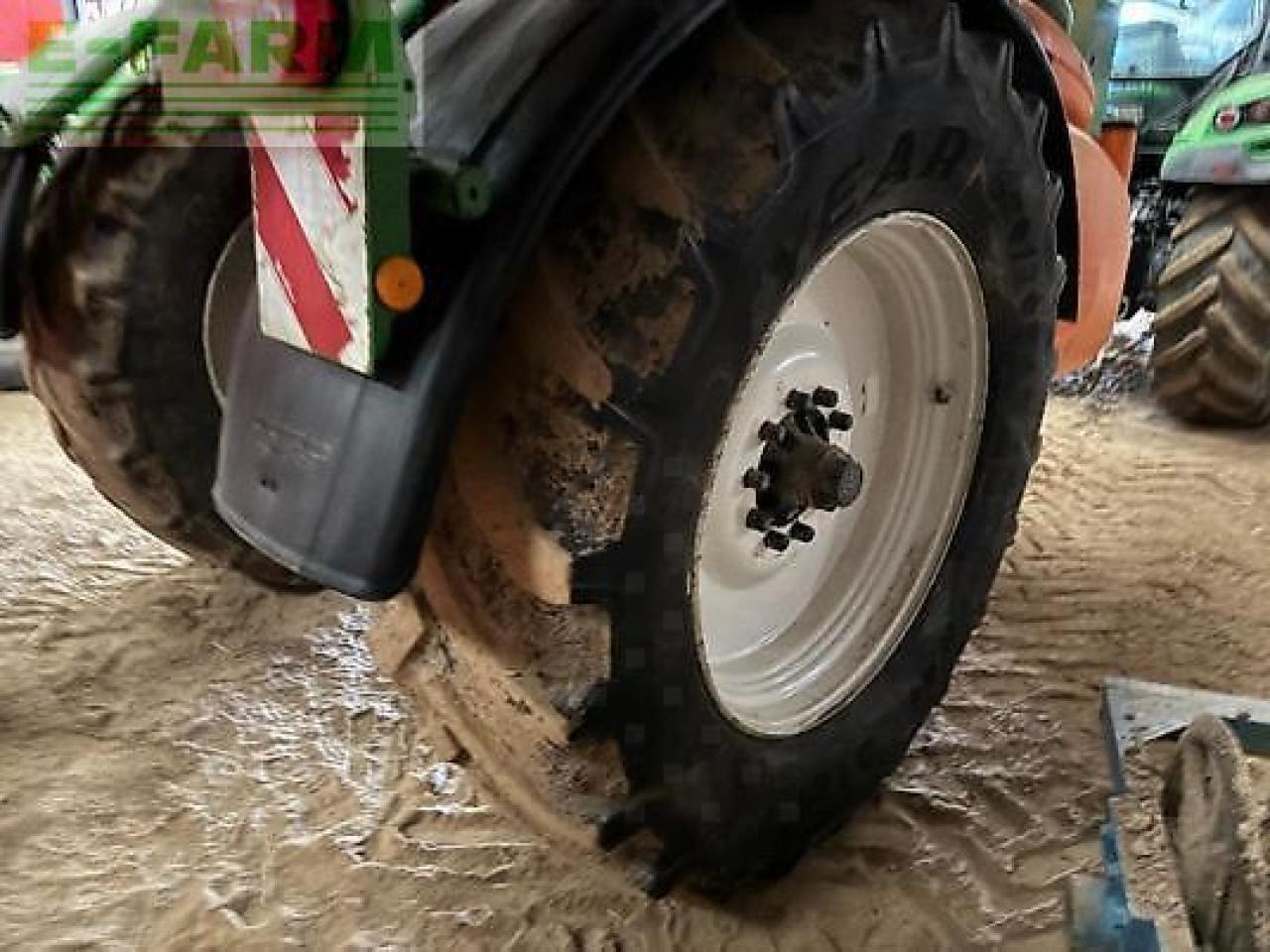 Amazone ux5200 - Pulverizador de arrastar: foto 5 Amazone ux5200 - Pulverizador de arrastar: foto 5