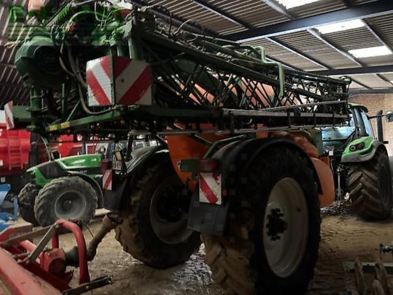 Amazone ux5200 - Pulverizador de arrastar: foto 4 Amazone ux5200 - Pulverizador de arrastar: foto 4