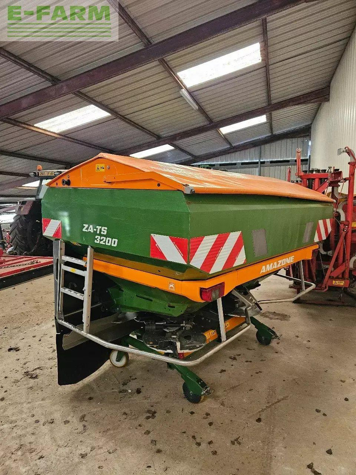 Amazone za-ts 3200 profis hydro - Distribuidor de fertilizantes: foto 3 Amazone za-ts 3200 profis hydro - Distribuidor de fertilizantes: foto 3